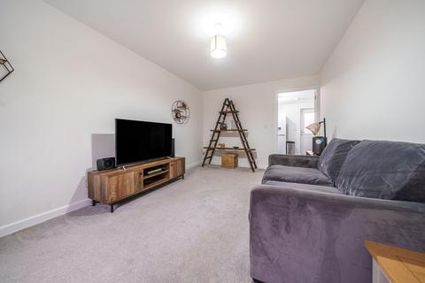 2 bedroom semi-detached house for sale, Trigg Way, Bury St Edmunds, IP32