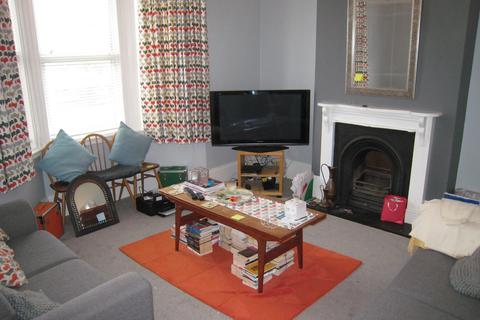 3 bedroom terraced house to rent, Upper Wellington Road, Brighton BN2