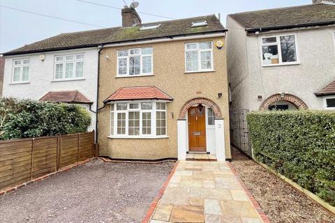 4 bedroom semi-detached house for sale, Windmill Lane, Bushey Heath, WD23.