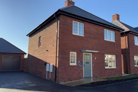 4 bedroom detached house for sale, Queens Road, Worksop S80