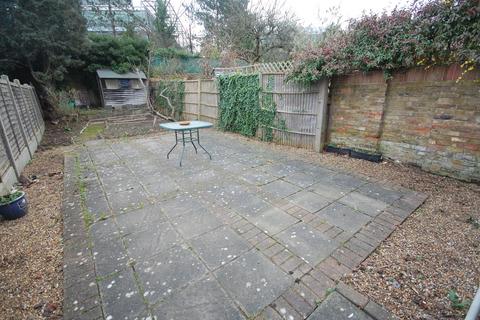 1 bedroom flat to rent, Silver Crescent, London W4