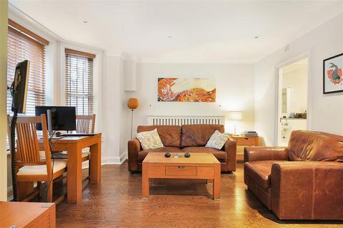 Studio for sale, Hornton Street, W8