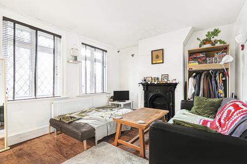 93 Bond Street, Englefield Green, Egham, TW20 0PU