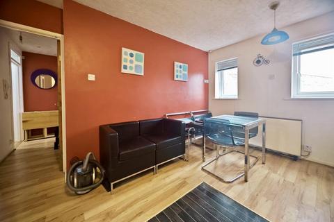 2 bedroom apartment to rent, Blackfriars Court, Newcastle Upon Tyne