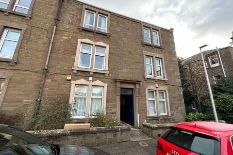 Studio to rent, Manor Place, Dundee DD5