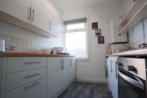 3 bedroom flat to rent, Calder Road, Broomhouse, Edinburgh, EH11