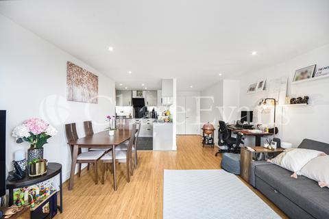 2 bedroom flat for sale, The Odyssey, Crews Street, Canary Wharf, London, E14