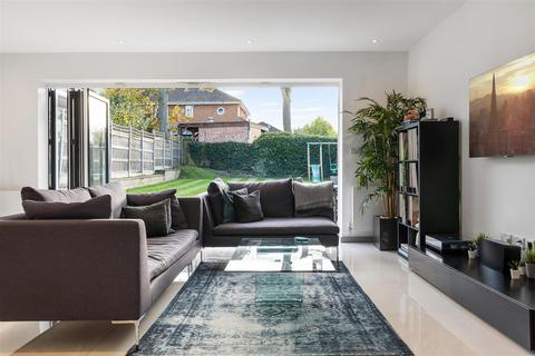 5 bedroom detached house for sale, Wickliffe Avenue, Finchley, London, N3