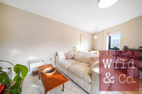 2 bedroom flat for sale, Woodmill Road, Hackney