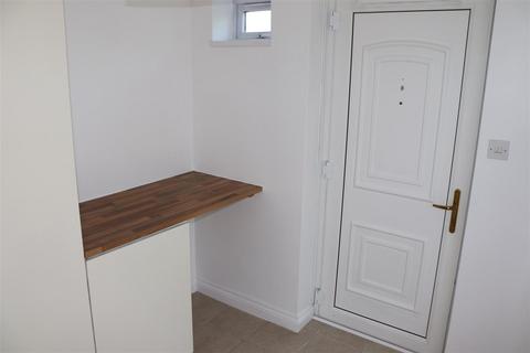 49 Broadmeadow, Walsall, WS9 8JB