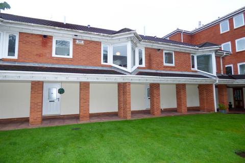 2 bedroom apartment to rent, Manor Court, South Shields