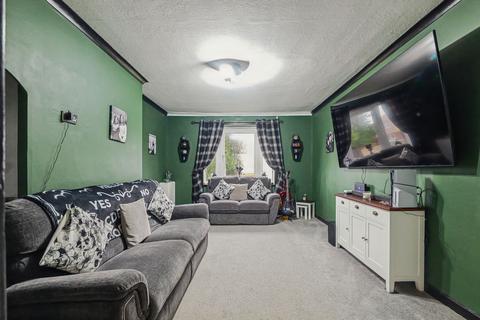 24 Kirkmichael Road, Helensburgh, G84 7NQ