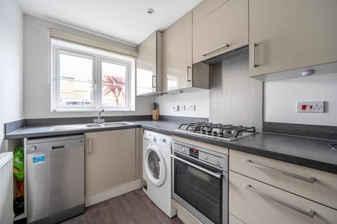 7 Constable Gardens, Littlehampton, BN17 7FX
