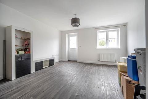 7 Constable Gardens, Littlehampton, BN17 7FX