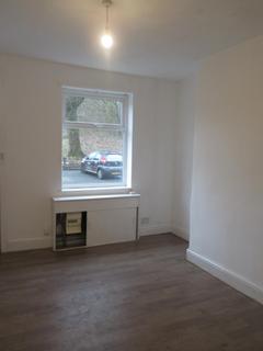 2 bedroom terraced house to rent, Leach Street, Newbold, OL16