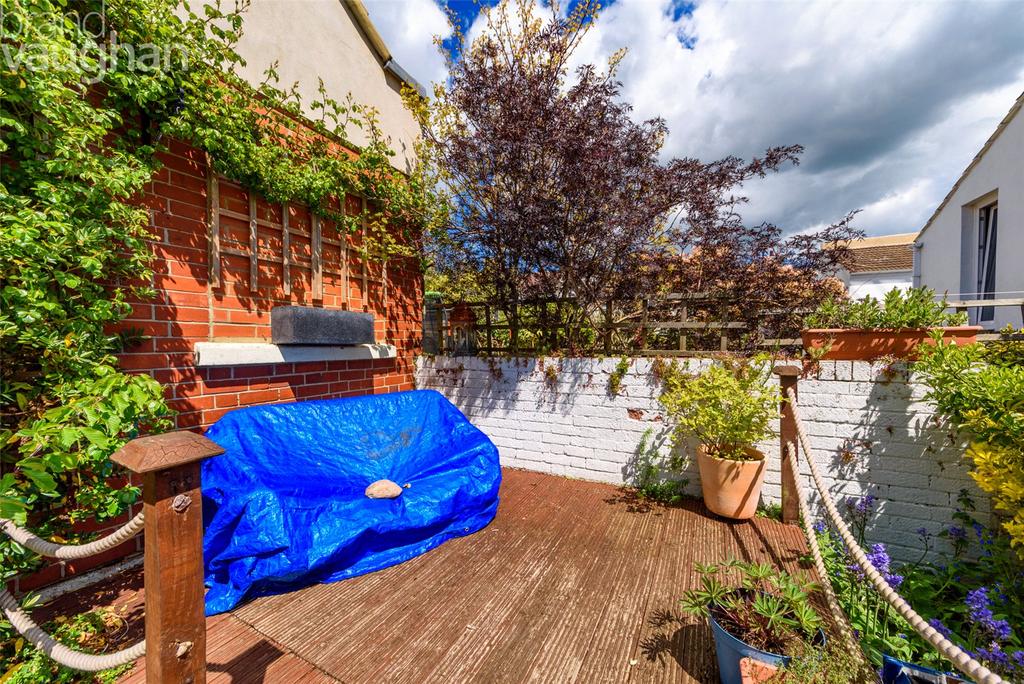 Garden Decked Area