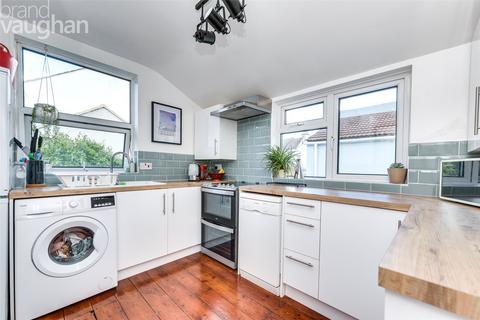 2 bedroom flat to rent, Lucerne Road, Brighton, BN1