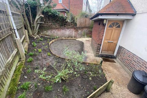 1 Fieldview, London, SW18 3HG
