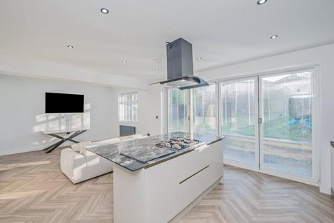 9 Bolton Drive, Bradford, BD2 2AD