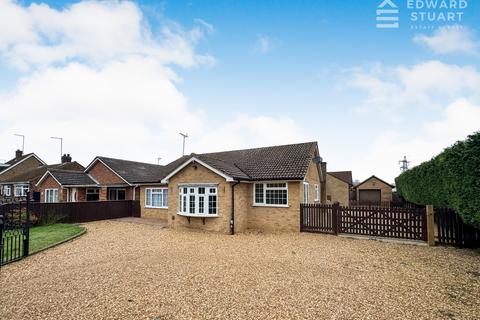 4 bedroom detached bungalow for sale, Palmers Road, Peterborough PE1