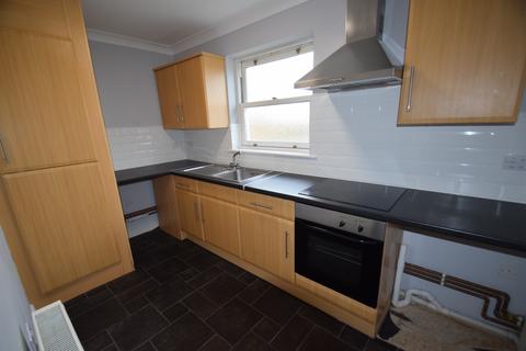 2 bedroom flat to rent, Oast Way, Rochford SS4