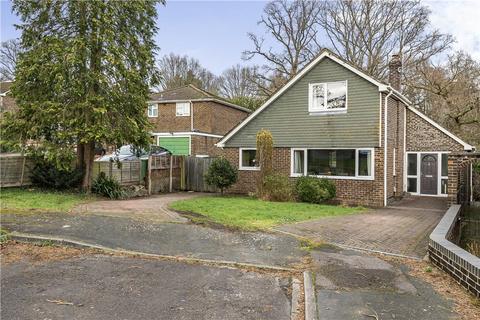 4 bedroom detached house for sale, Willow Gardens, North Baddesley, Southampton, Hampshire