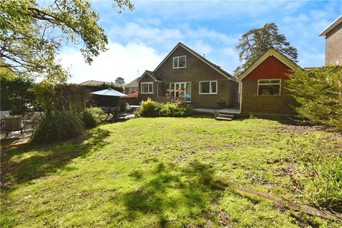 4 bedroom detached house for sale, Willow Gardens, North Baddesley, Southampton, Hampshire
