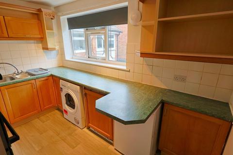 2 bedroom maisonette for sale, Greendale Road, Whoberley, Coventry - CASH BUYERS ONLY, NO CHAIN