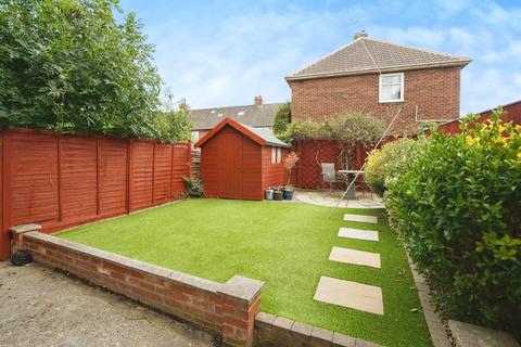 3 bedroom terraced house for sale, Holly Bank Road, York, North Yorkshire