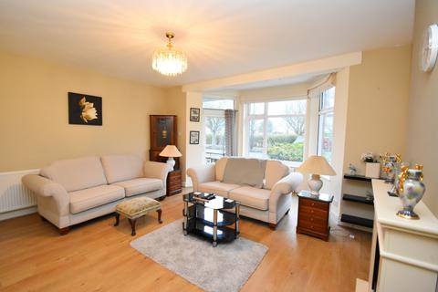 3 bedroom flat for sale, South Parade, Skegness, PE25