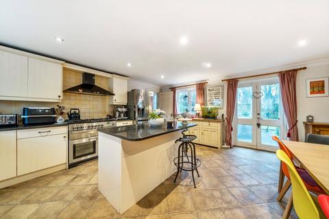 4 bedroom detached house for sale, Guildford Road, Loxwood, RH14