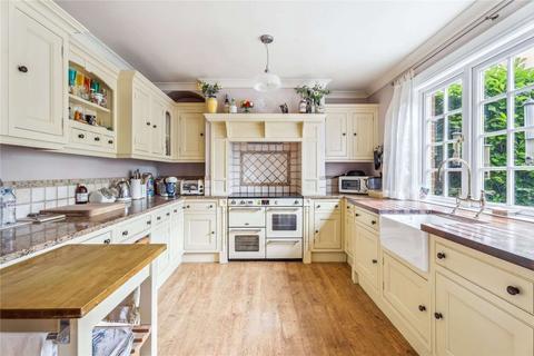 3 bedroom character property for sale, Nightingales Lane, Chalfont St Giles HP8