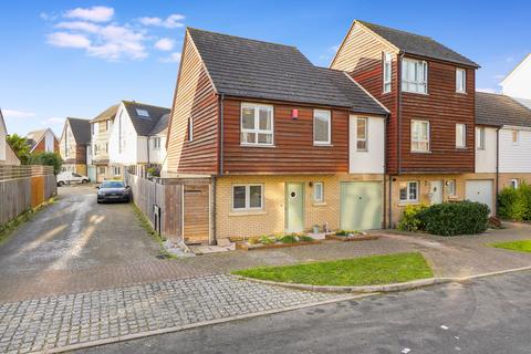 3 bedroom end of terrace house for sale, Main Street, St. Marys Island, ME4