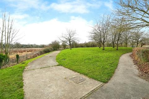 165 Manor Road, Witney, OX28 3UG