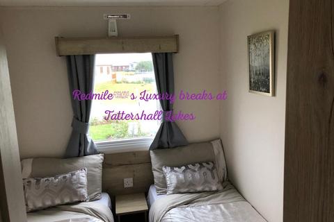 3 bedroom static caravan for sale, The Fairways, Lincoln LN4