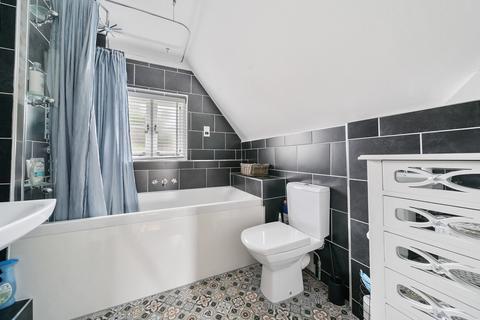 6 Barn Close, Borden, Sittingbourne, ME9 8JW