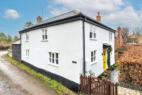 3 bedroom cottage for sale, Lynch Lane, Royston SG8