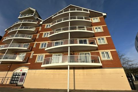 2 bedroom apartment for sale, Neptune Square, Ipswich IP4