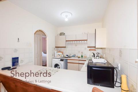 2 bedroom maisonette for sale, Beeston Drive, Cheshunt EN8