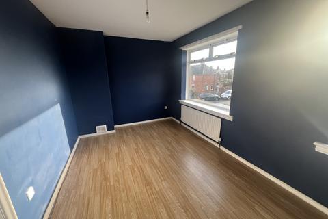 2 bedroom terraced house to rent, Alfred Street, Newcastle upon Tyne NE6