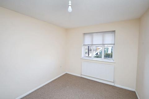 1 bedroom flat for sale, 19 Rushes Court, Bishop's Stortford, Hertfordshire, CM23 3YP