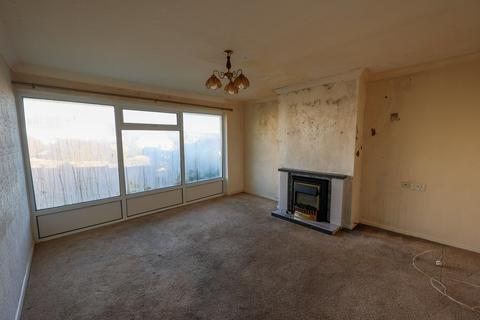 1 Gribben Close, St Austell, PL25 4EA