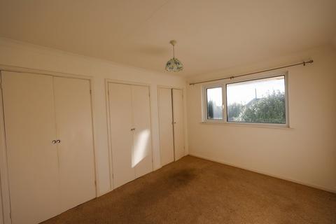1 Gribben Close, St Austell, PL25 4EA