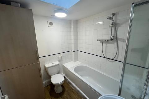 undefined, Kirkgate, Thirsk, North Yorkshire, YO7