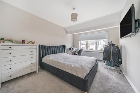 248 Crescent Drive, Petts Wood, Orpington, BR5 1AX