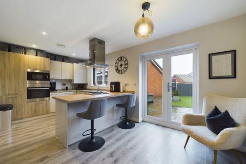 42 Lark Hill, Astley, Manchester, M29 7SB