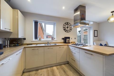42 Lark Hill, Astley, Manchester, M29 7SB