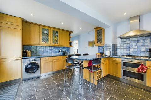 14 Coningsby Road, South Croydon, CR2 6QP