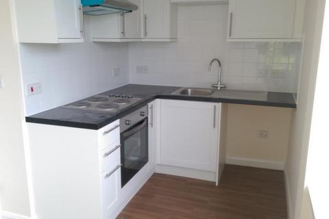 1 bedroom ground floor flat to rent, Norton Road, Newhaven, BN9