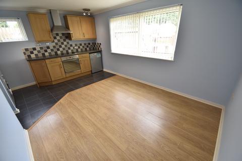 1 bedroom apartment to rent, Handcross Road, Luton, Bedfordshire, LU2